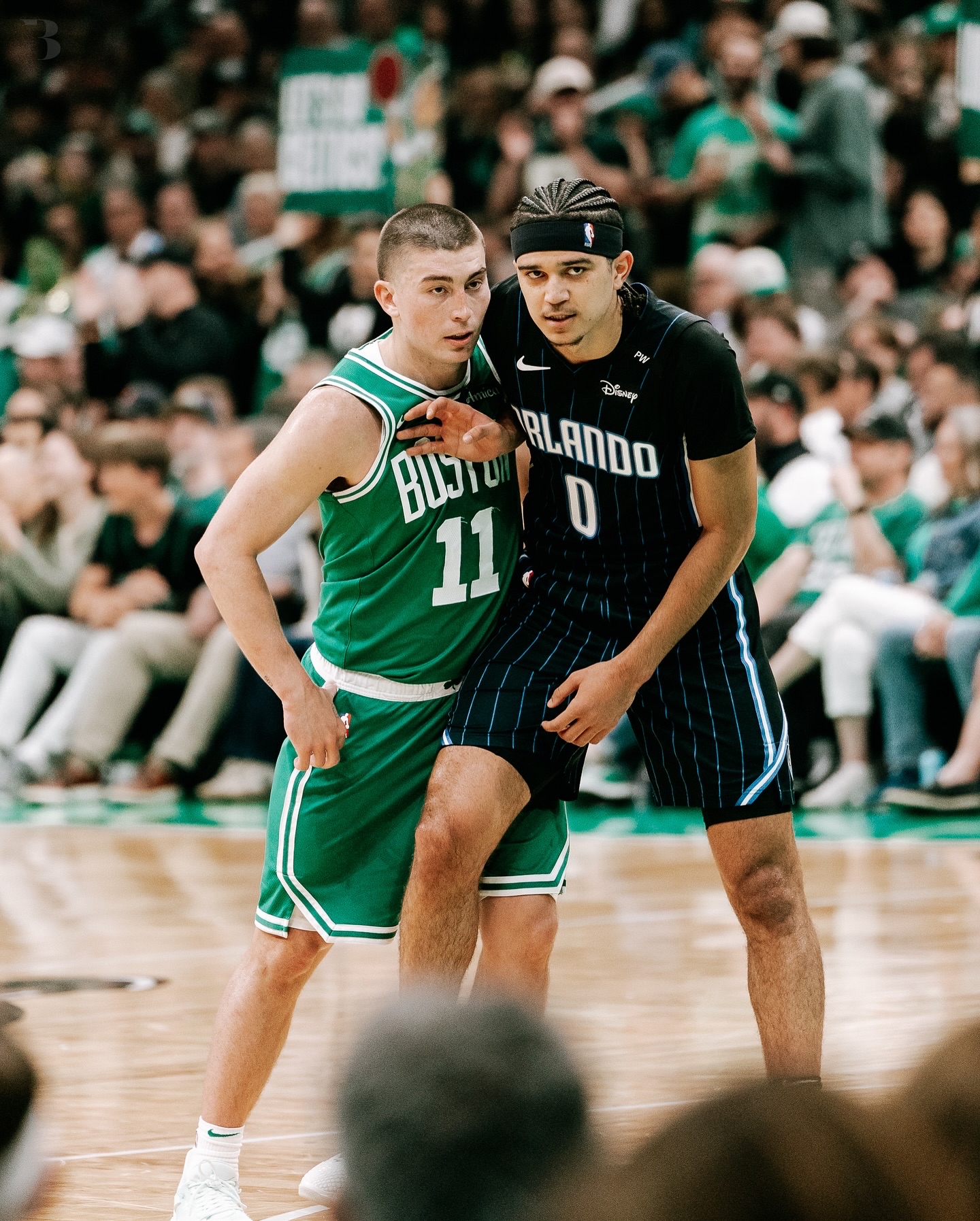 意甲赛程吃紧，波士顿凯尔特人冲刺阶段门线救险，赛场秩序良好，年轻球员得到机会的简单介绍